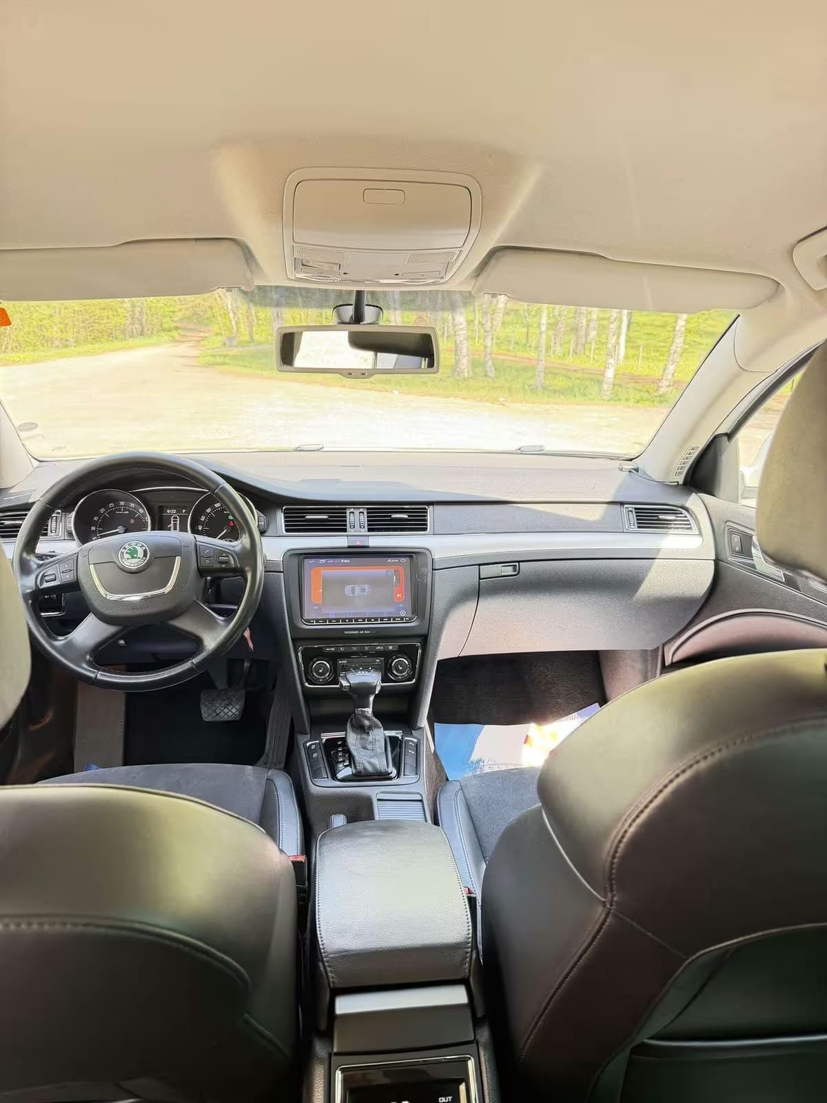 Skoda Superb 2010 – nuotrauka 7
