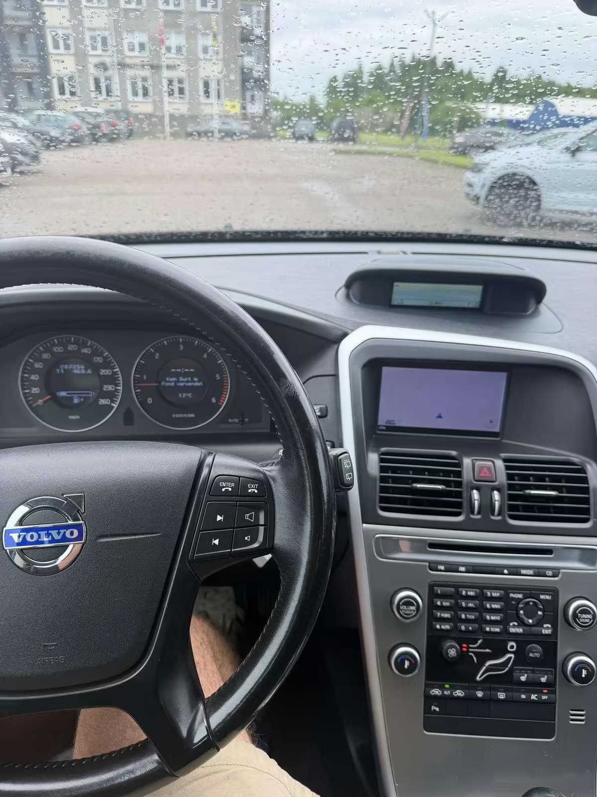 Volvo XC60 2010 – nuotrauka 8