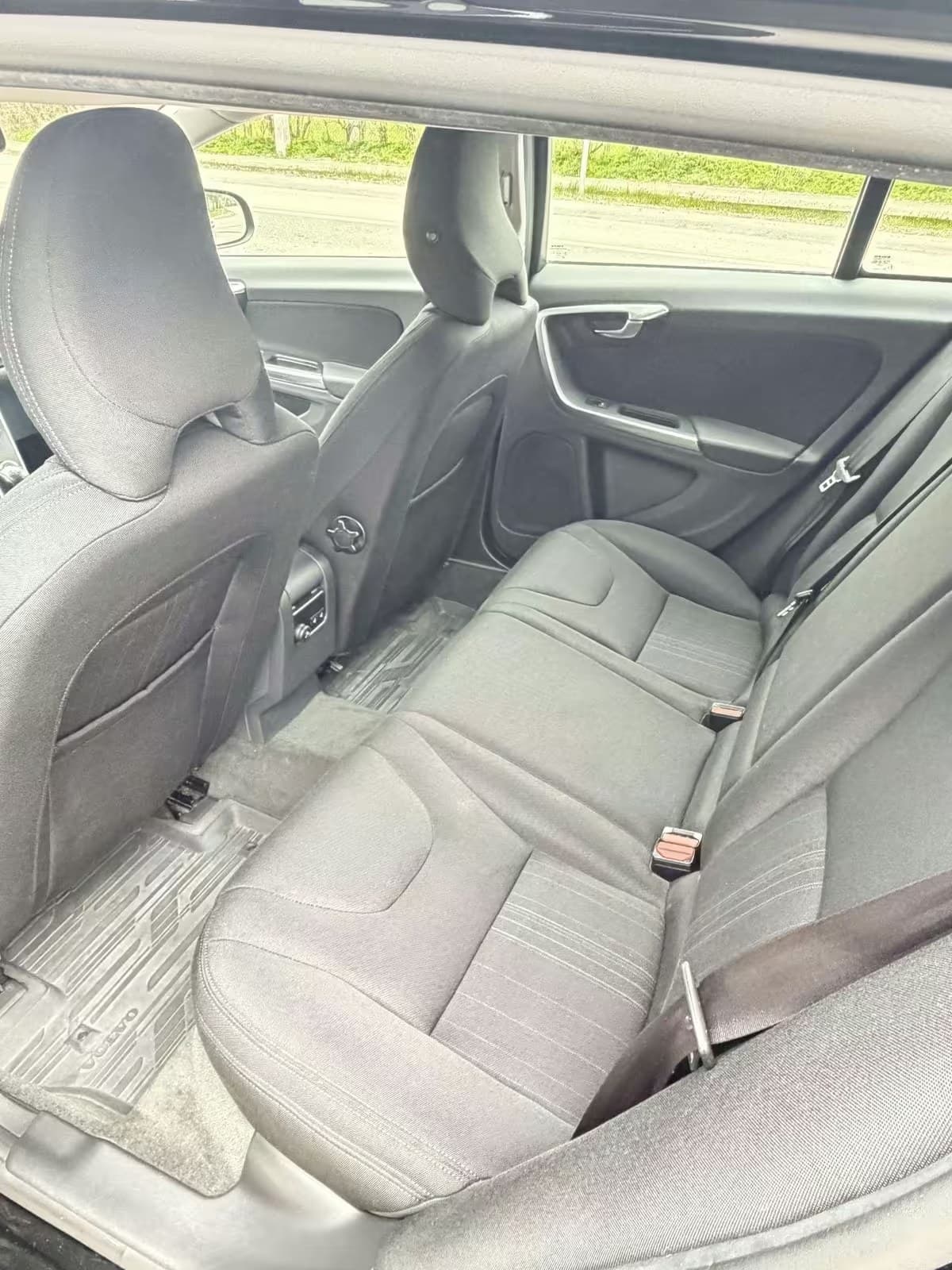 Volvo V60 2011 – nuotrauka 6