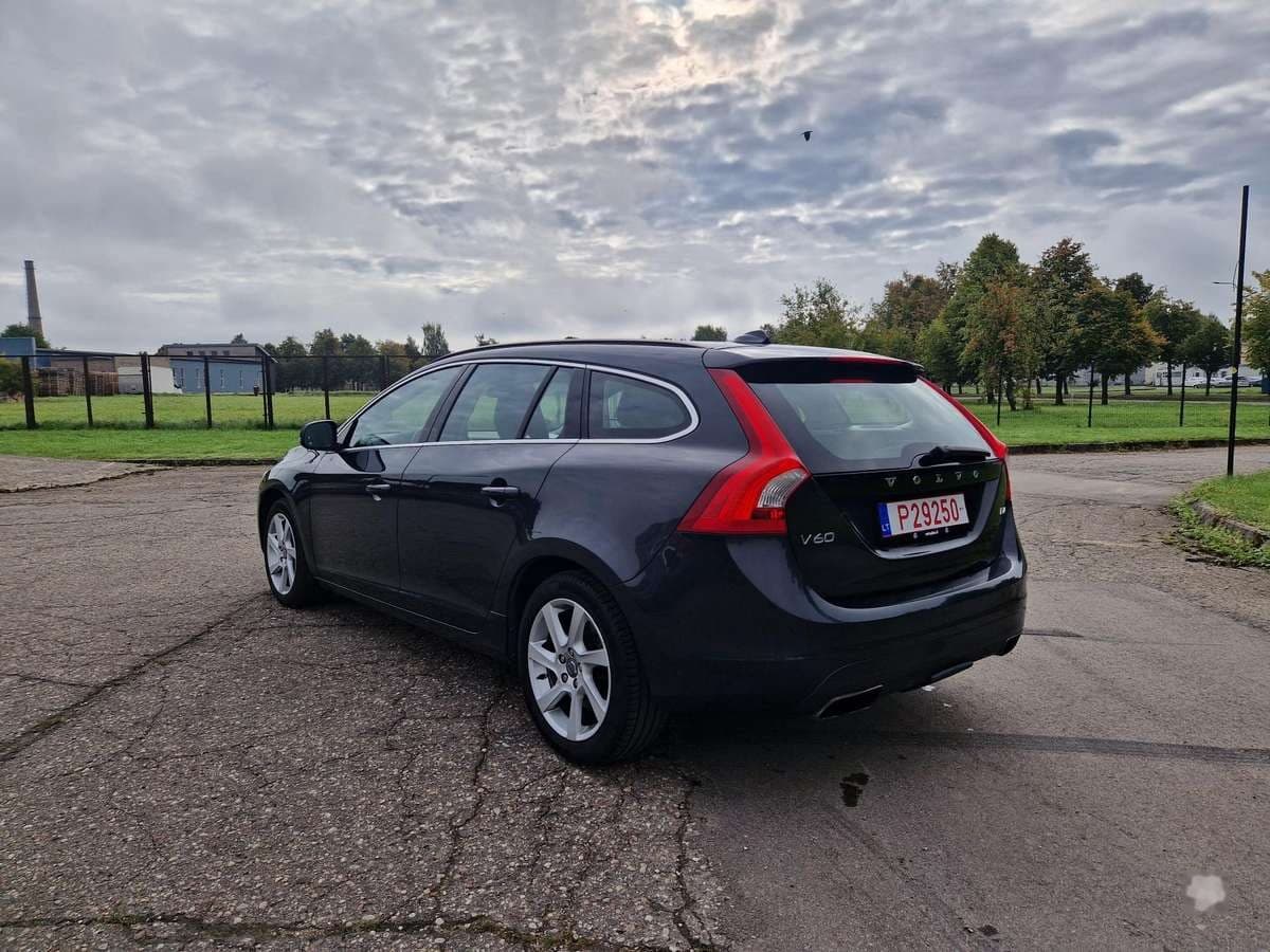 Volvo V60 2014 – nuotrauka 6