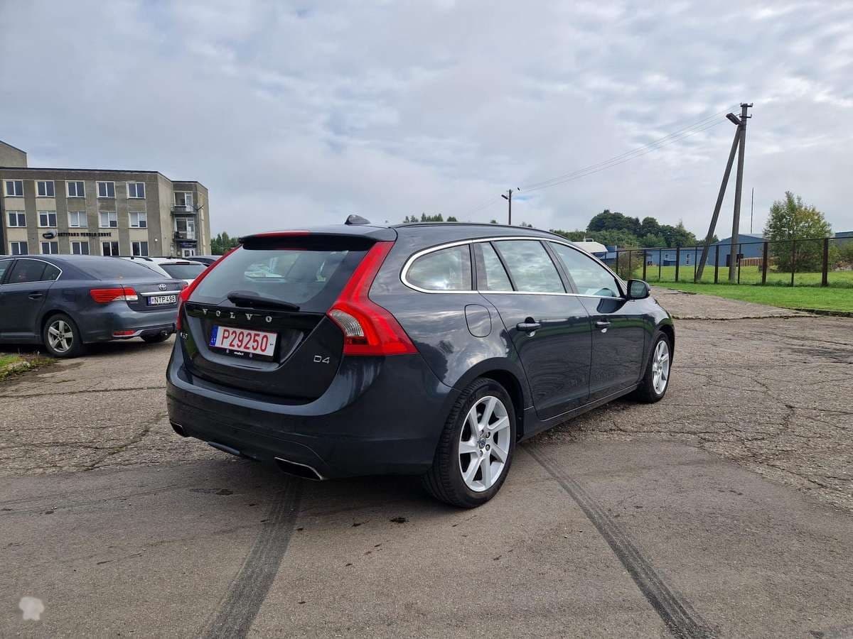 Volvo V60 2014 – nuotrauka 7