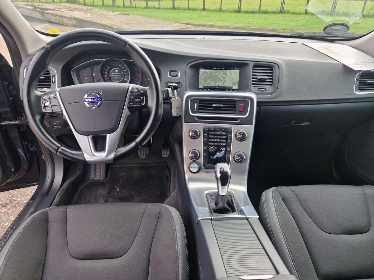 Volvo V60 2014 – nuotrauka 9